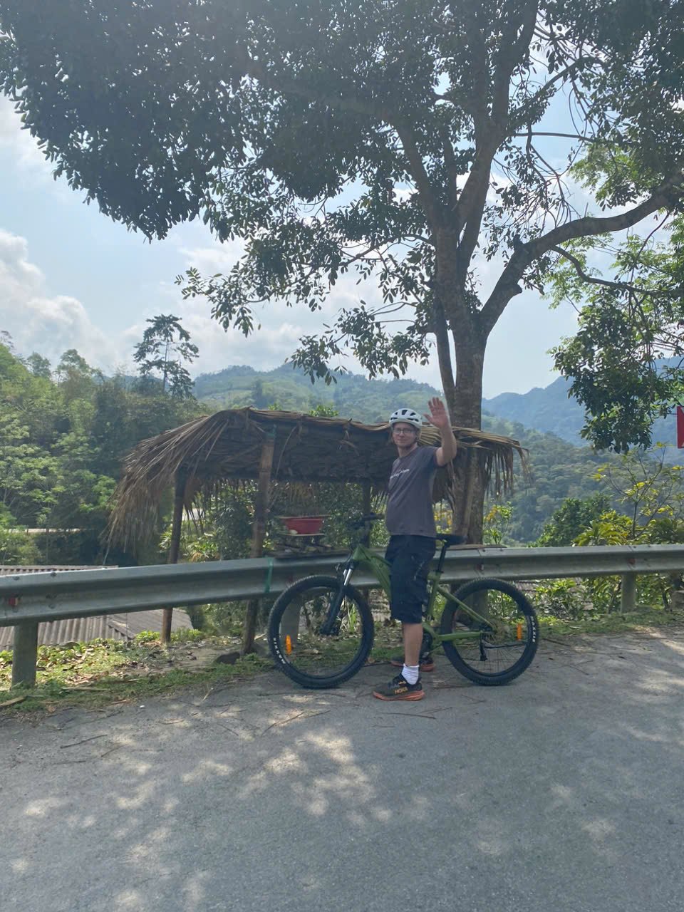 8-Day Northeast Vietnam Bike Adventure